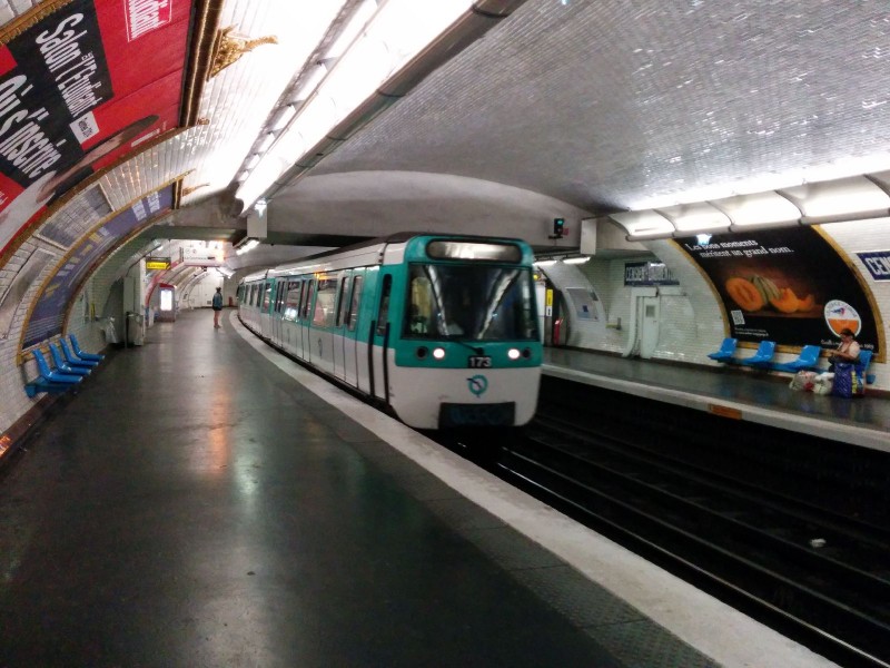 Metro.