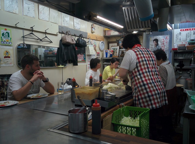 Okonomiyaki-Laden